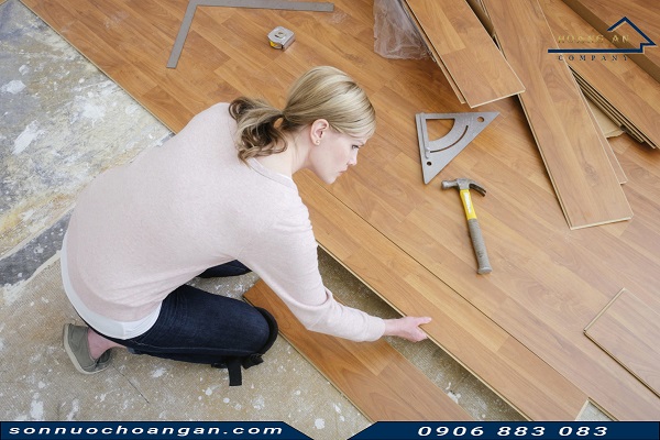 Sàn Gỗ Công Nghiệp Dễ Thi Công